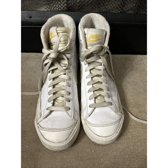 Nike Blazer Mid 77 GS Brushstroke White Royal Tint DX3070-100 Size 6Y wo… - Picture 4 of 7
